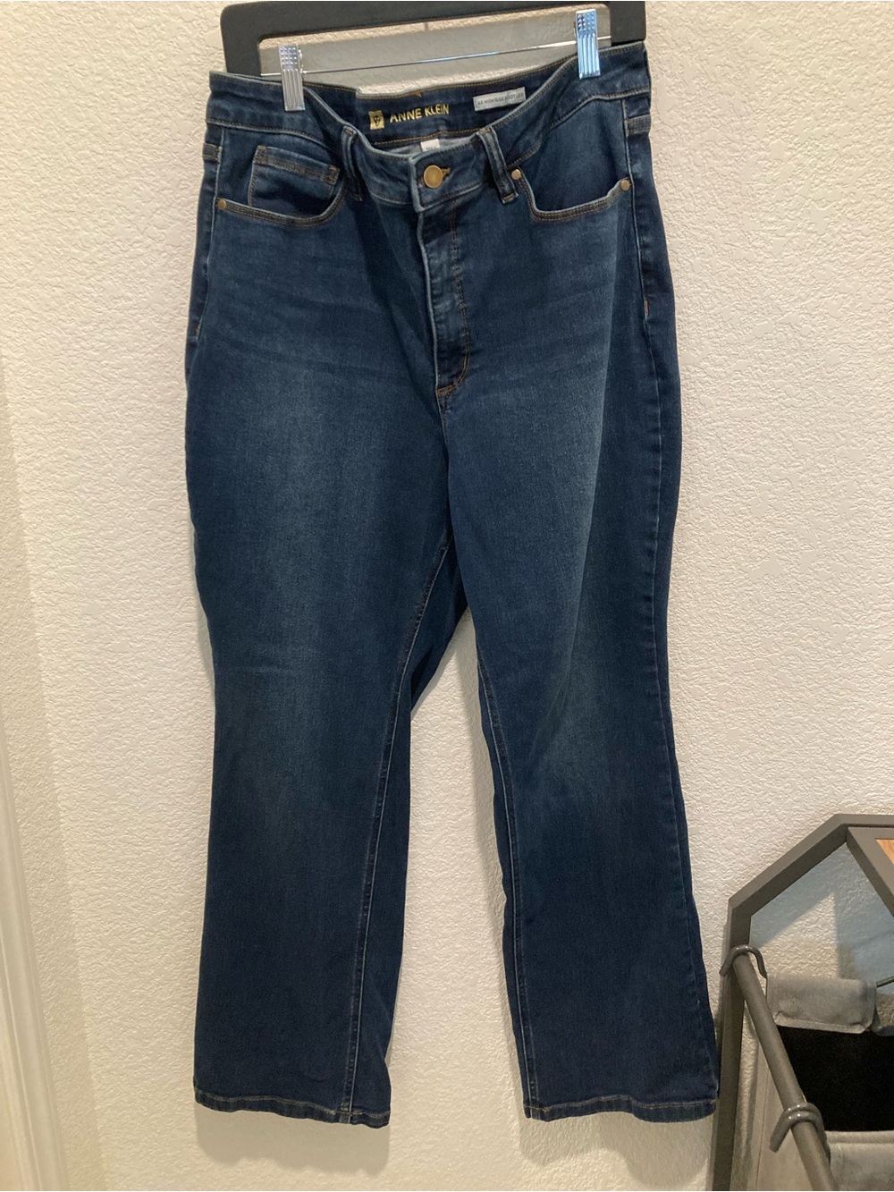 Anne Klein High Rise Boot Cut Jeans Size16